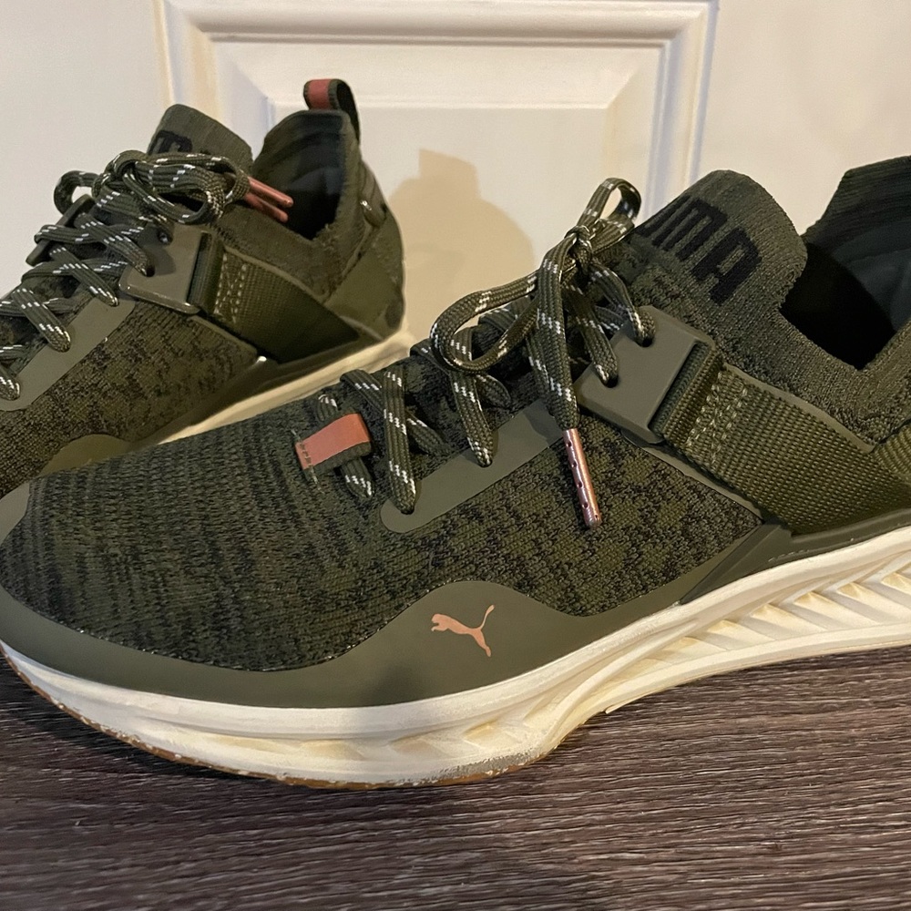Puma unisex Ignite Evoknit Sneaker